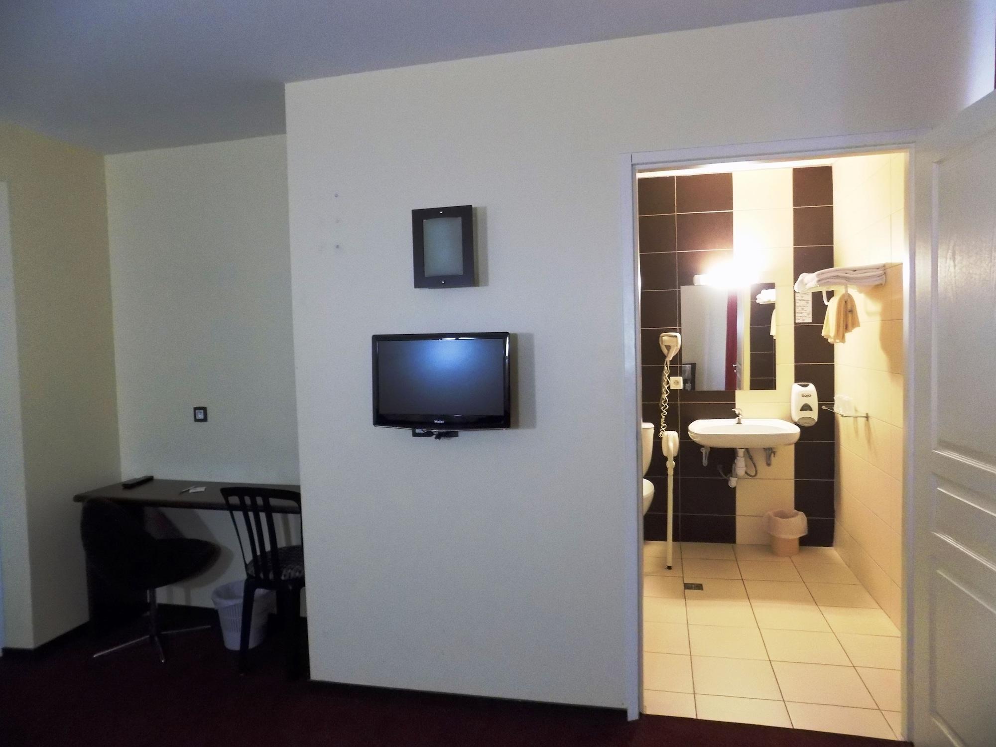 Hotel Estival Arriel Лурд Екстериор снимка