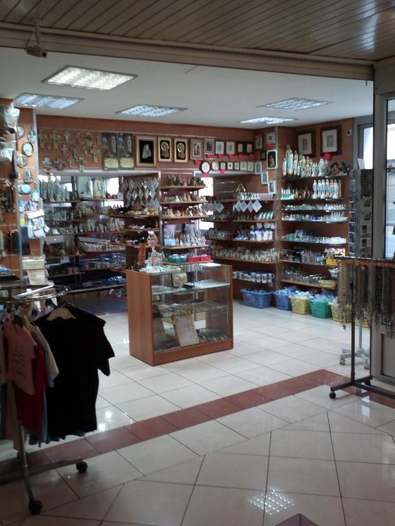 Hotel Estival Arriel Лурд Екстериор снимка